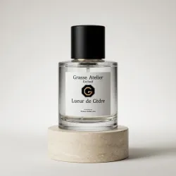 Cedar Glow – Elegant Aromatic Woody Niche Fragrance | Grasse Atelier